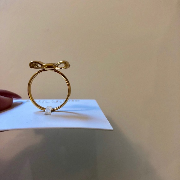 💜Kate Spade Bow Ring Size 7 💜 - Picture 2 of 5